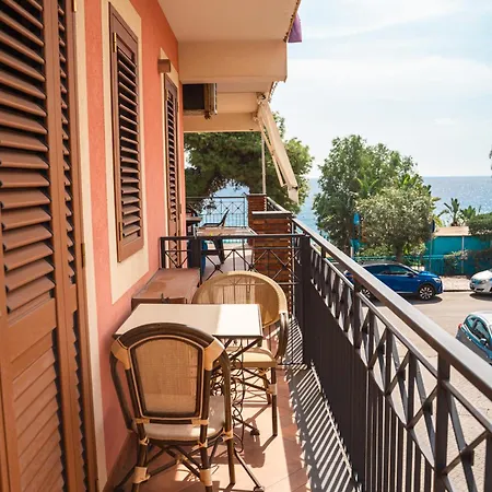 Daire Taormina Front - Mazzeo
